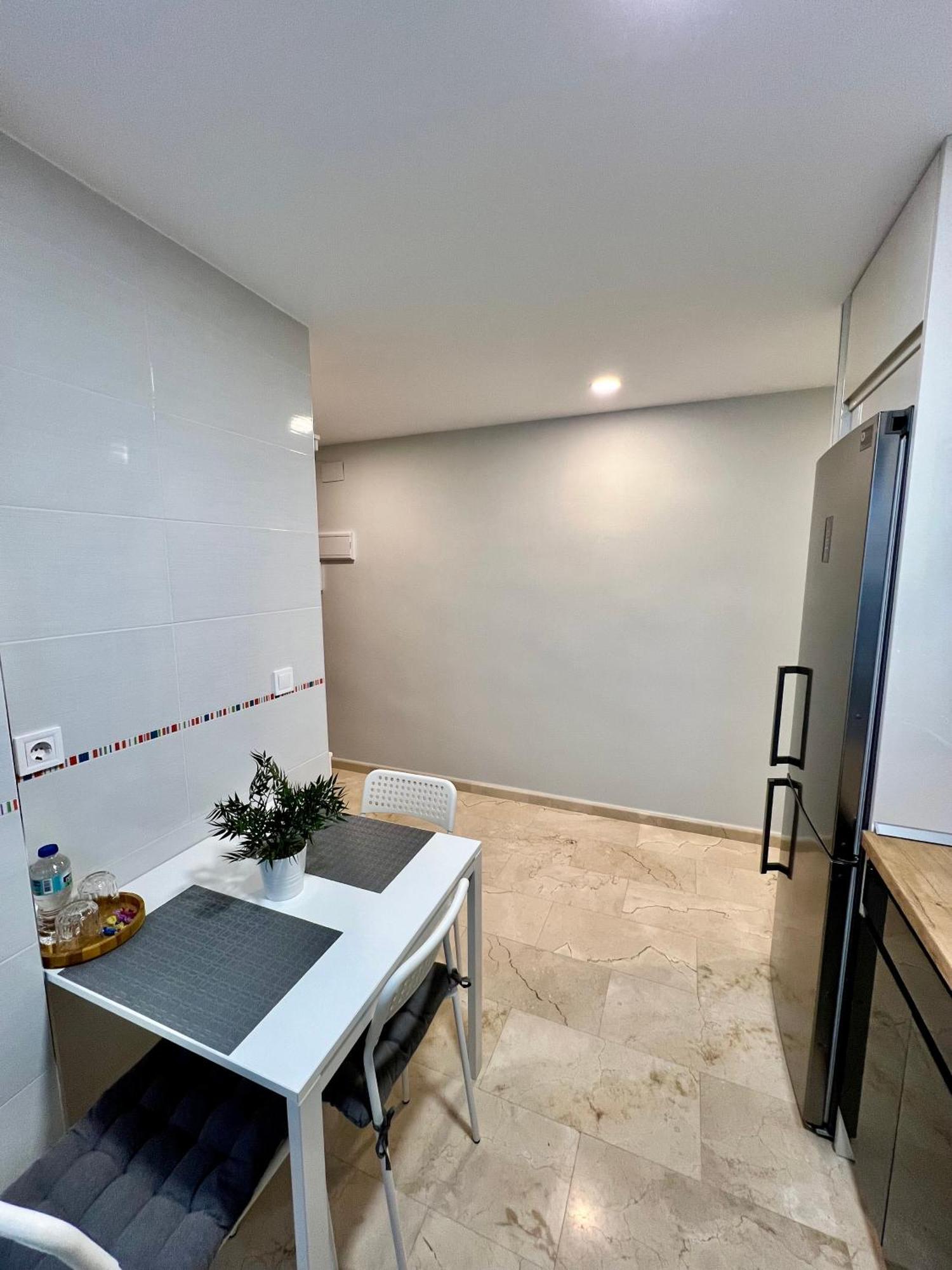 Apartamentos Prestige Suites Malaga IV Εξωτερικό φωτογραφία